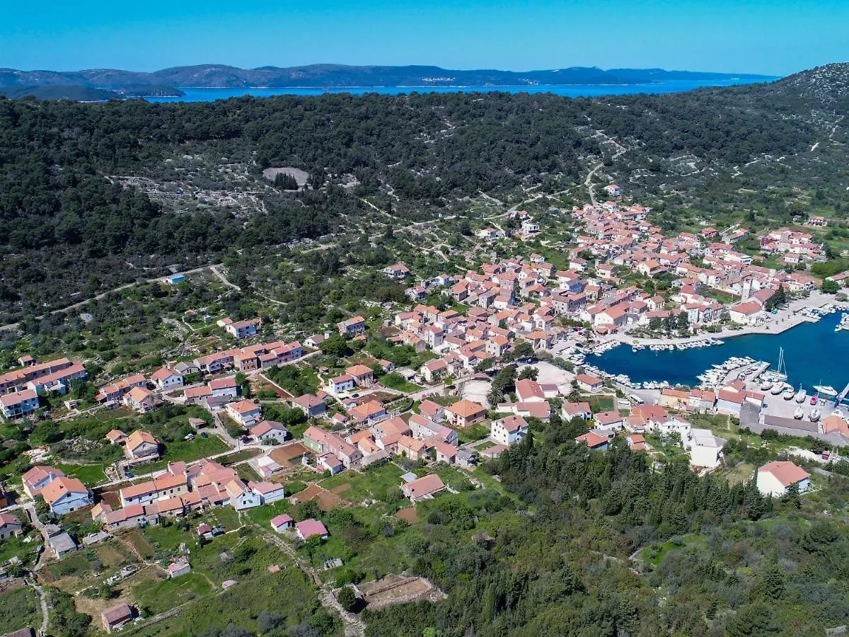 Serene Holiday Home In Veli I With Fenced Garden Veli Iž